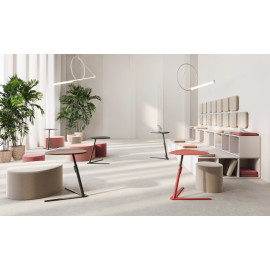 Stolik SEMU z blatem z melaminy, regulowany Nowy Styl