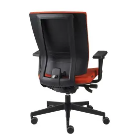 Nowoczesny fotel biurowy MaxPro BT z mechanizmem Synchro Plus