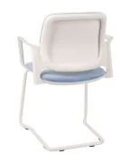 Krzesło ASPEN V WT ARM Grospol – białe krzesło konferencyjne na płozie