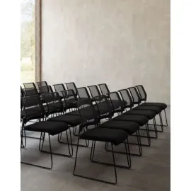 Krzesło REDE Black Grospol – nowoczesne krzesło konferencyjne